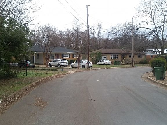 4th image of 372 Jack Coleman Dr NW