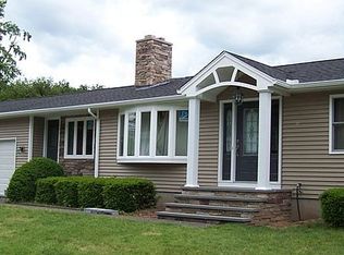 129 Labelle Dr, Chicopee, MA 01020