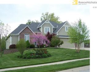 2 S St, Lake Lotawana, MO 64086