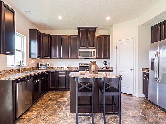 2nd image of 5112 Dayflower Dr