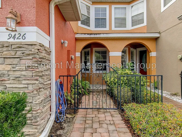 9426 Silver Buttonwood St — Photo 2