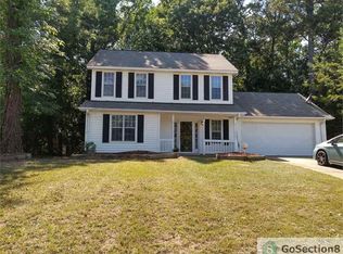 325 Heathrow Dr, Riverdale, GA 30274