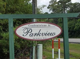 204 Parkview Blvd, Mandeville, LA 70471