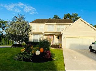131 Azalea Ln, Egg Harbor Township, NJ 08234