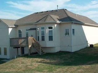 913 Porter Ridge Rd, Kearney, MO 64060