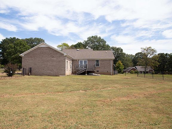 3rd image of 2353 County Road 91