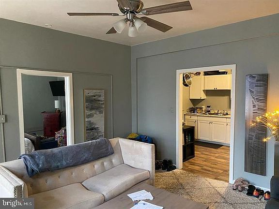 5th image of 44 S Loudoun St APT 12