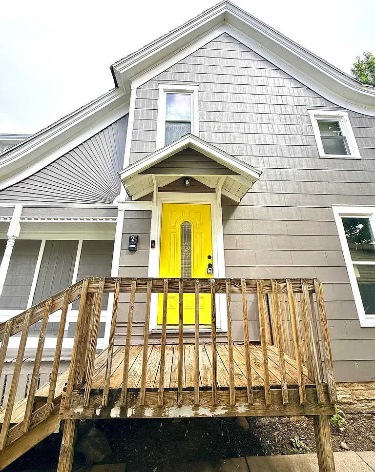 214 North Cherry Street - 2 — Photo 2