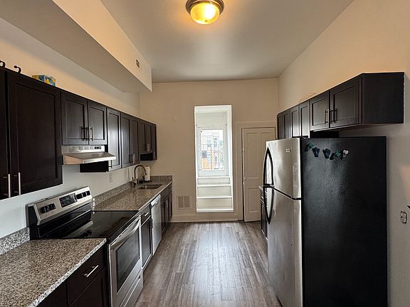 3rd image of 1230 Saint Paul St #4