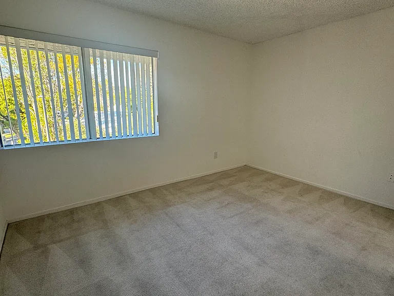 The Westwood Park Apartments — Photo 30