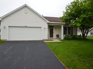 734 Pentwater Rd, Romeoville, IL 60446