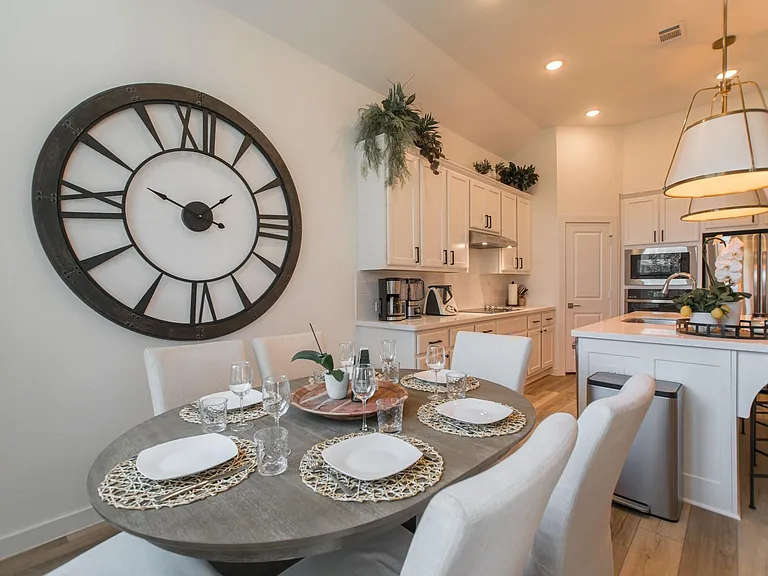 427 Boggy Belt Ln — Photo 26