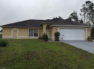 813 Naples Ave S, Lehigh Acres, FL 33936