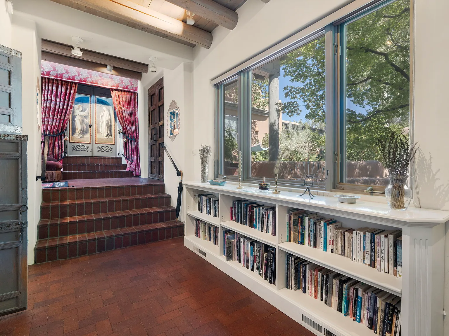 2 bed, 2300 sqft, $5,300 — Photo 4