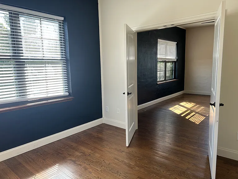 912 N Central St #306 — Photo 6