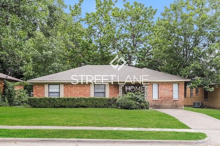 1st image of 1122 Waweenoc Ave