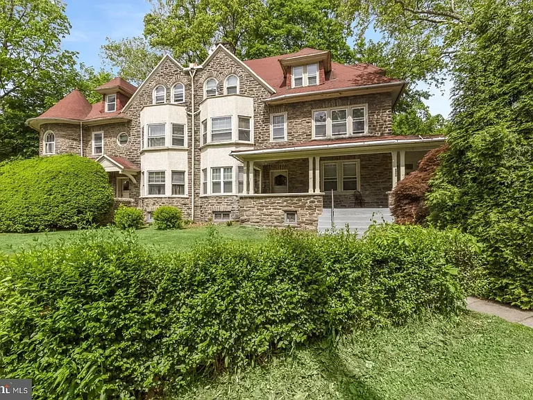 6500 Lincoln Drive — Photo 8