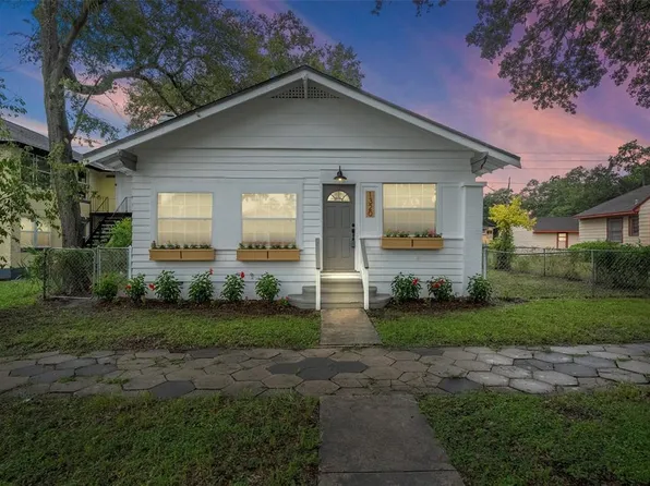 1320 12th Ave S, Saint Petersburg, FL 33705