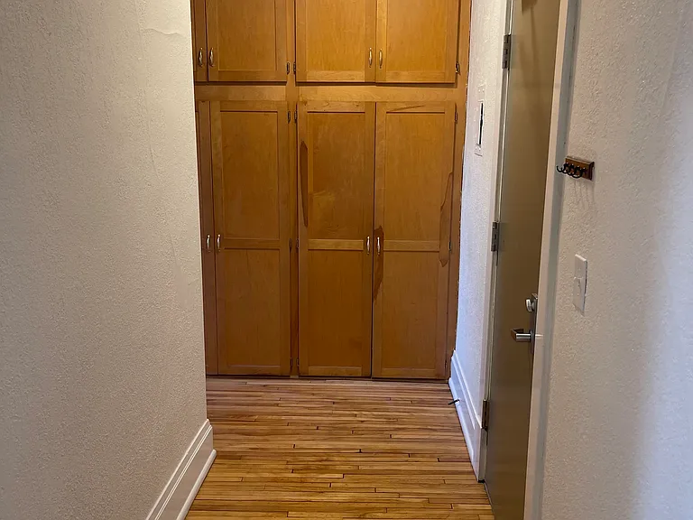 608 Selby Ave — Photo 5