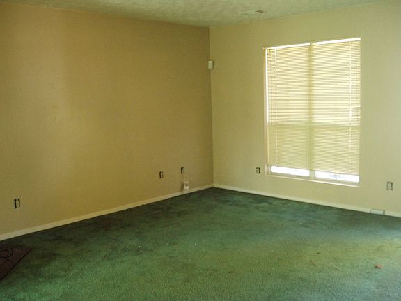 Fully Carpeted Rooms