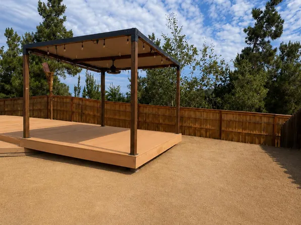 890 Orla St, San Marcos, CA 92069