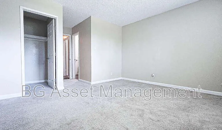 112 Avian Dr — Photo 20