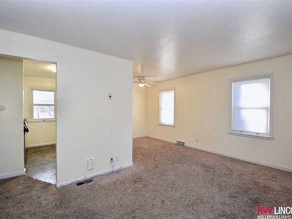 5th image of 1525 Nemaha St