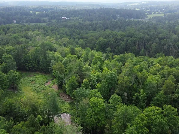 2734 North Street, East Montpelier, VT 05602