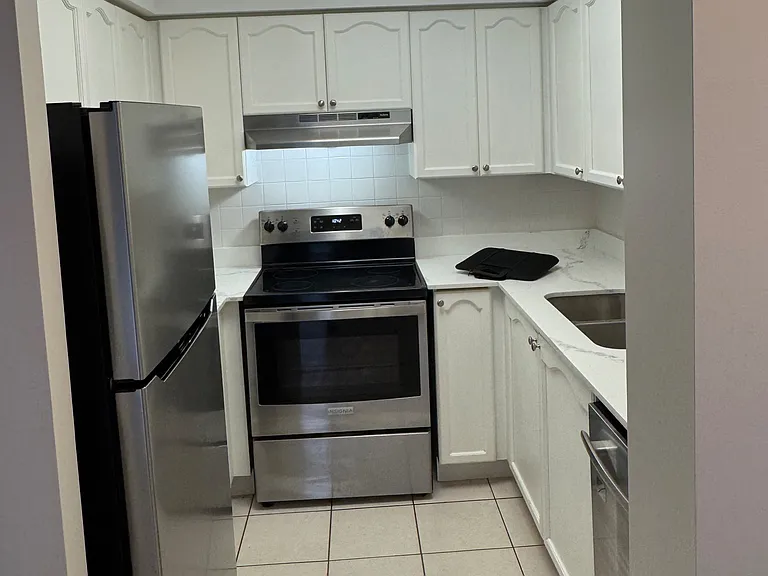 35 Finch Ave E #501 — Photo 21