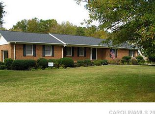 10521 Washam Potts Rd, Cornelius, NC 28031