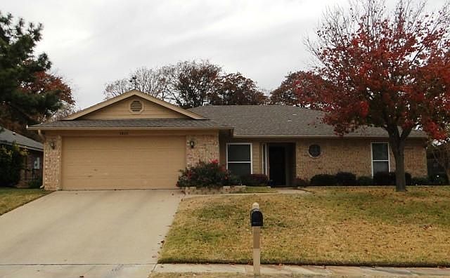 1st image of 3820 Steeplewood Ct