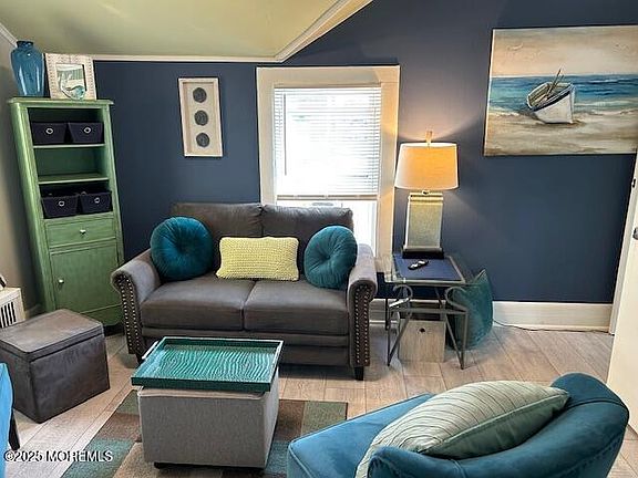 3rd image of 65 Mount Hermon Way APT 3