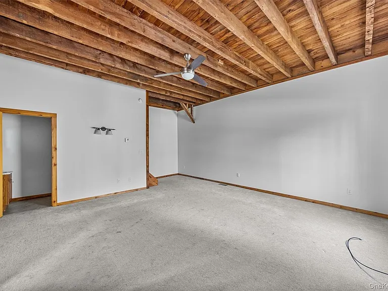 1-18 Willow Way #7 — Photo 13