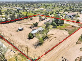 9171 Rochester Rd, Phelan, CA 92371