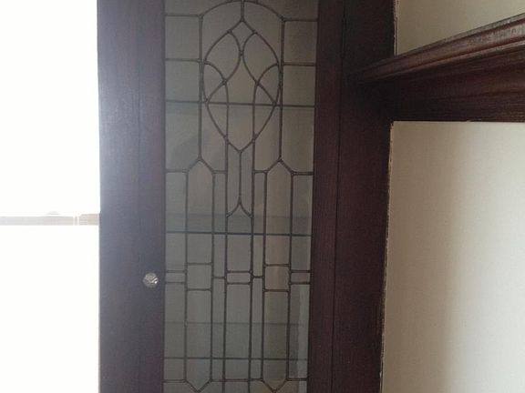 2nd image of 1560 Alameda Ave