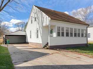 426 Cottage Row, Sycamore, IL 60178