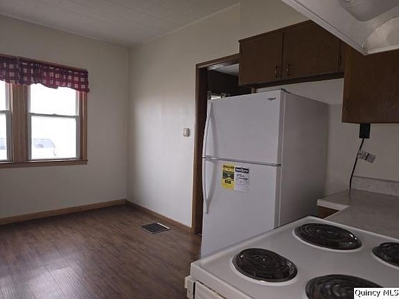 2525 N County Road 2750, La Harpe, IL 61450 | Zillow