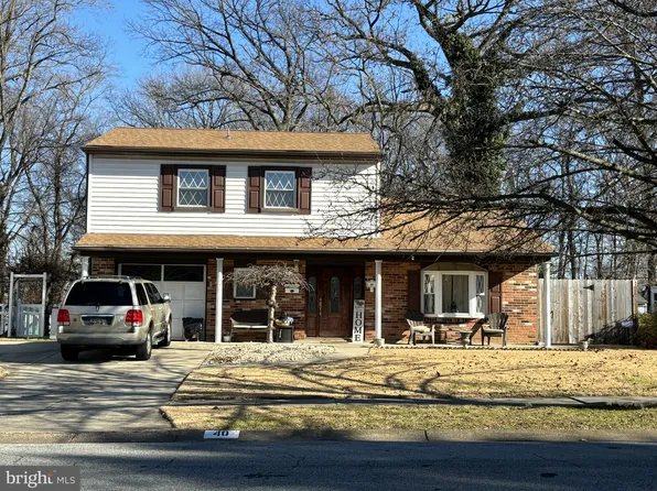40 Gill Dr, Newark, DE 19713