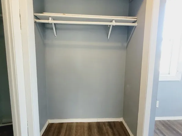 506 W 4th St, Grand Island, NE 68801