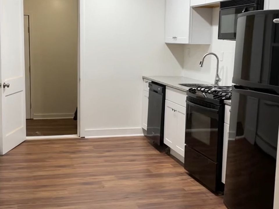 1st image of 1314 S Race St APT 2