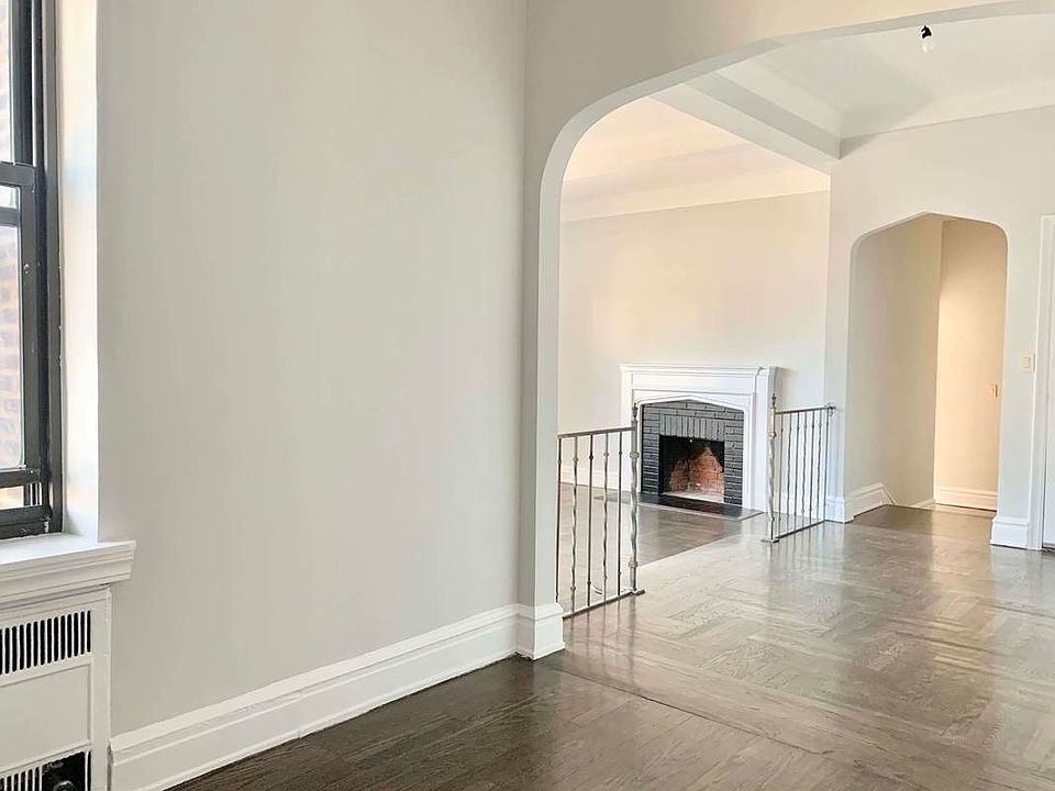 1st image of 430 E 86th St #18D
