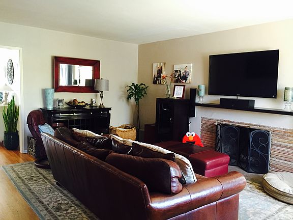 Living Room towards the dining room