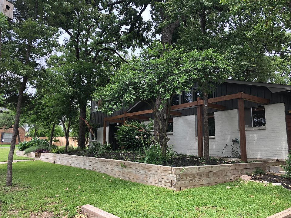 2nd image of 3609 Sunnybrook Ln