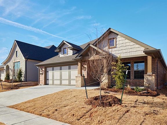 2nd image of 3804 Hardy Dr