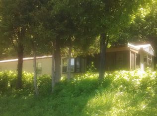 48202 Lower Point Mills Rd, Hancock, MI 49930