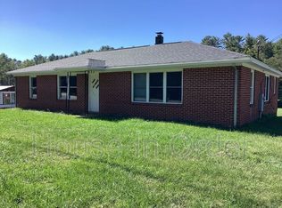533 Mills Gap Rd, Arden, NC 28704