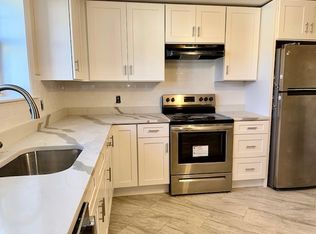 333 Newtonville Ave #2, Newtonville, MA 02460