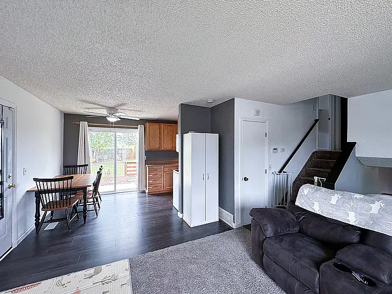 2020 Farnsworth Dr — Photo 12