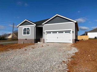 6617 Night Horse St, Bowling Green, KY 42101