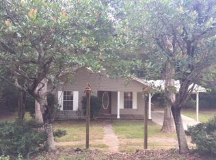 106 Clay St, Andalusia, AL 36421
